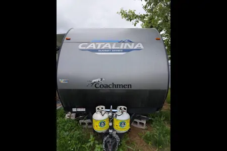 Guillaume's Coachmen Catalina 263bhs Travel Trailer