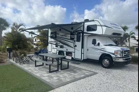 Forest River Sunseeker LE Class C