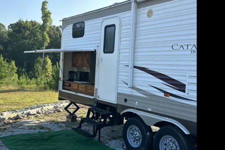 Fully Stocked with Bunk Room, 2 Slides, and Outdoor Kitchen