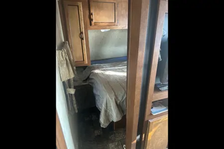 Fully Stocked with Bunk Room, 2 Slides, and Outdoor Kitchen