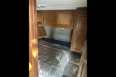 Fully Stocked with Bunk Room, 2 Slides, and Outdoor Kitchen