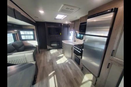 Josh's Jayco 33BHDS Travel Trailer