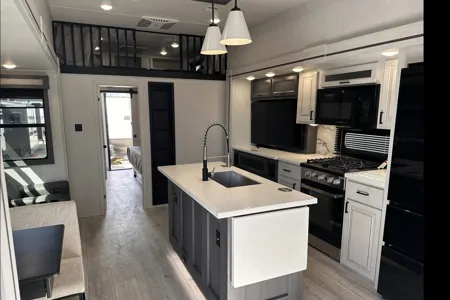 Steve's Forest River Ahara 390DS Fifth Wheel