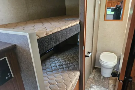 Deana's Starcraft 16 bh ar-one Travel Trailer
