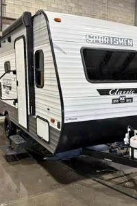 Sportsmen Classic SE Travel Trailer