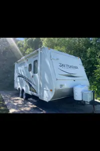Chloe's Jayco Jayfeather ultralite Hybrid