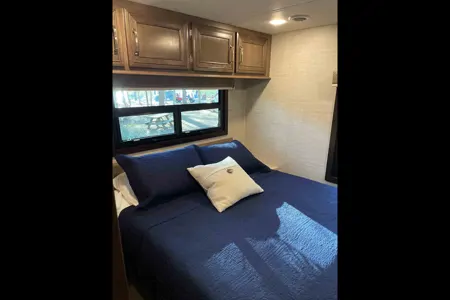 Black & Blue Entegra Coach Esteem 31F Class C