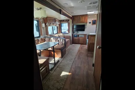 Bobbie-Jo's Keystone Cougar Travel Trailer