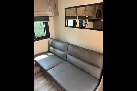 Daniela’s Starcraft 26BH AUTUMN RIDGE SIGNATURE Travel Trailer