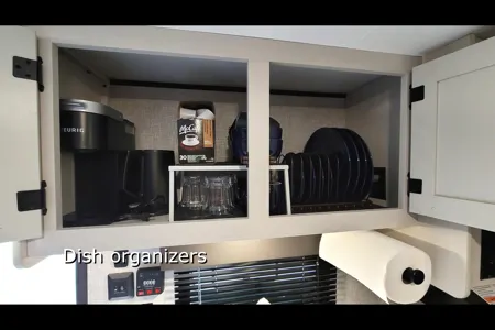 Fully Loaded & Upgraded 2022 Jayco Jayflight Travel Trailer