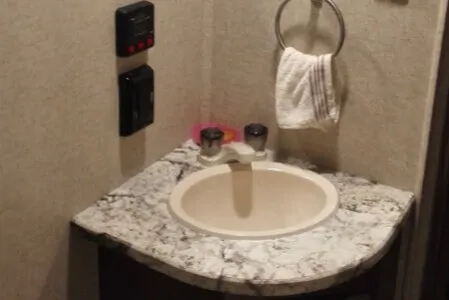 2017 Heartland Trail Runner SLE22 Travel Trailer