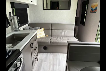 David's Highland Ridge RV Open Range 26BH Travel Trailer