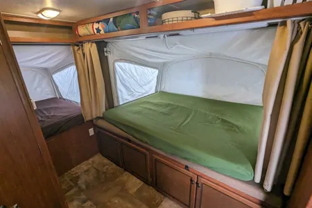 James' Jayco Jay Flight 18H Hybrid