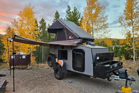 Adventure Off-Grid with Escapade Ridge Teardrop Trailer and Rooftop Tent