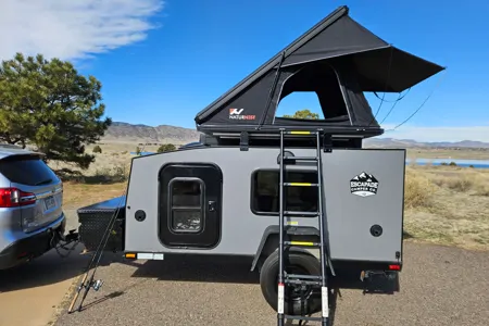 Adventure Off-Grid with Escapade Ridge Teardrop Trailer and Rooftop Tent