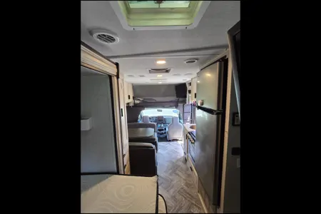 Adventure-Ready 2021 Sunseeker – Lifted, Luxurious, Fully Equipped!