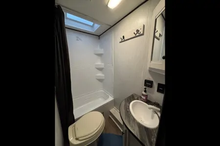 Howie and Jenny’s Heartland Trailrunner Travel Trailer