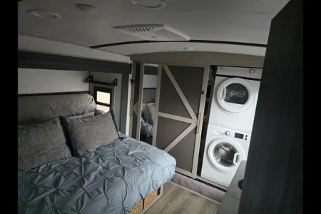 Forest River Heritage Glen Fifth Wheel