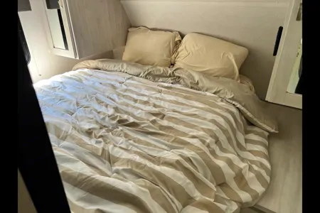 Fireside RV's 2024 Prime Time Tracer 26BHSLE Bunkhouse - LMI1275 *