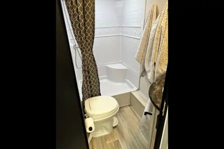 Fireside RV's 2024 Prime Time Tracer 26BHSLE Bunkhouse - LMI1275 *