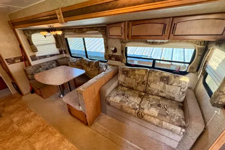 Palomino Puma 30KFBDS Travel Trailer