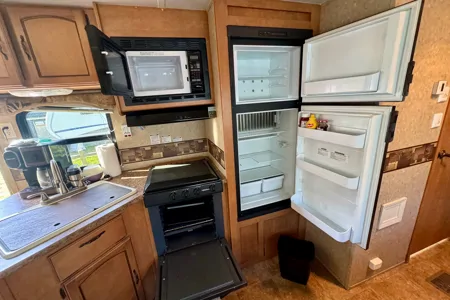 Palomino Puma 30KFBDS Travel Trailer