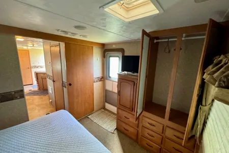 Palomino Puma 30KFBDS Travel Trailer