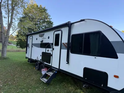 2024 Wildwood Bunkhouse – Sleeps 6, Starlink, Solar, Pets OK