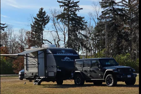 Aaron's Coachmen Catalina Travel Trailer