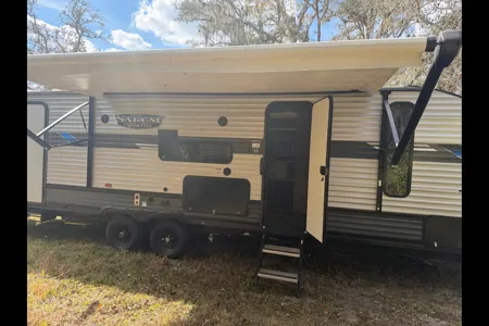 Lesya's Forest River 263BHXL Travel Trailer