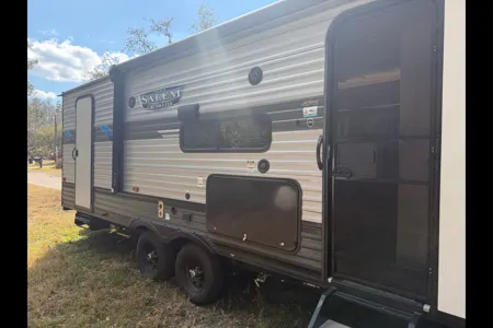 Lesya's Forest River 263BHXL Travel Trailer