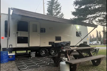 Larry & Tina’s Cozy Couple Trailer.