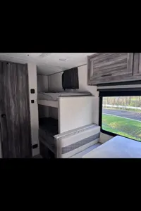 Couples or Family Bunkhouse Oasis