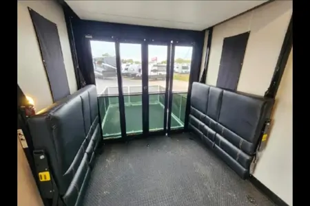 Amy's Forest River Wolfpack 4500 14d Toy Hauler