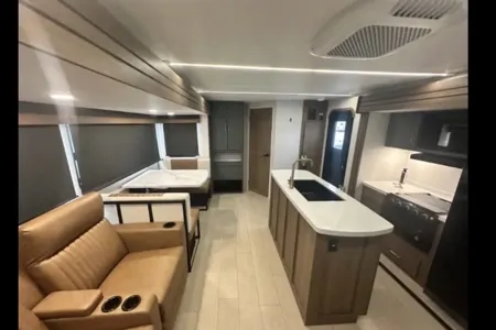 Favian's Crossroads Sunset trail 331bh Travel Trailer