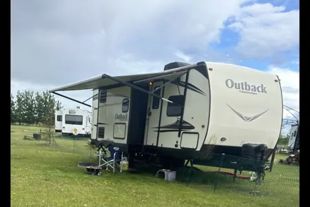 Justin's Outback Trailer Manufacturing 265 TRB Travel Trailer