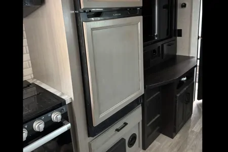 Eagle's Jayco 27BHB Travel Trailer