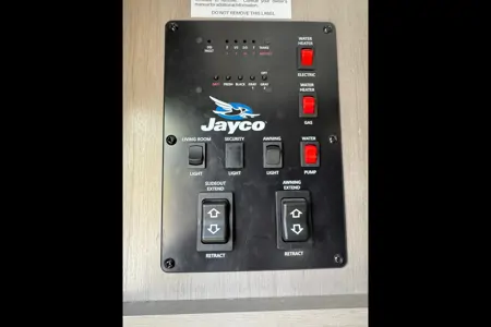 Eagle's Jayco 27BHB Travel Trailer