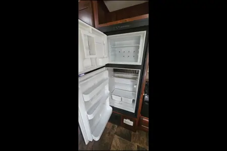 Wolsey Family Keystone Travel Trailer - Sleeps 6!