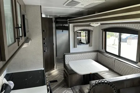 “ The Isabella” Forest River EVO T2700 Travel Trailer