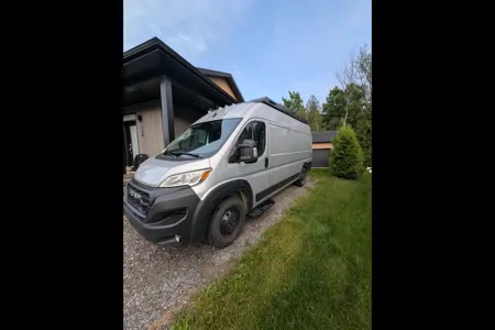 Van Ram Promaster 3500 Class B