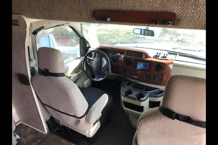 Forrest's Winnebago Chalet Class C