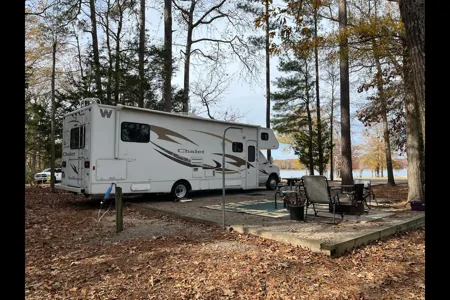 Forrest's Winnebago Chalet Class C
