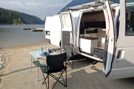 Heated! XL Bed (6ft 8" long) Solar-Powered Cozy Modern Cabin on Wheels!