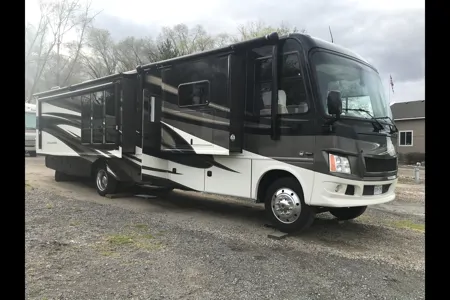 Andy's Damon Challenger 37KT Class A