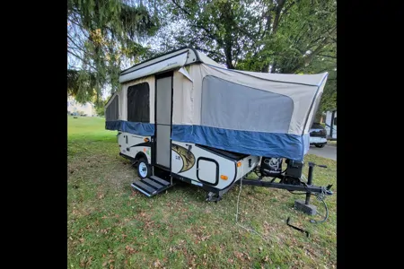 Johnny Z's Coachmen Clipper Sport Tent Trailer