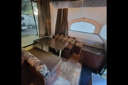 Johnny Z's Coachmen Clipper Sport Tent Trailer