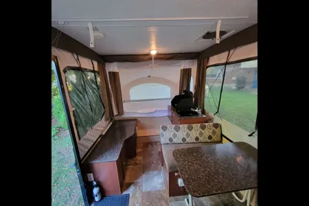 Johnny Z's Coachmen Clipper Sport Tent Trailer
