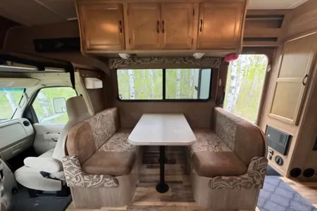 "Willow" Coachman Freelander 29KS Anniversary Edition Class C
