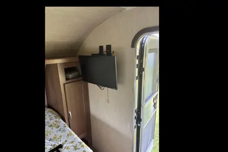 Buddy’s Gulf Stream Ameri-Lite super Lite Travel Trailer